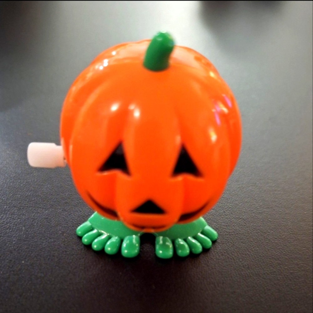 Halloween Pumpkin Wind Up Toy- works